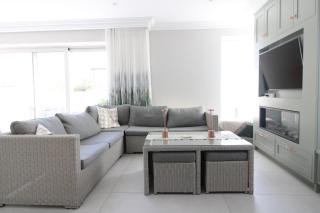 CLARINBRIDGE GALWAY Large New Home - 4