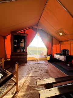 Colorado Getaways in this Lovely Safari Tent on Working Sheep Farm in Longmont - 3