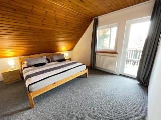 Villa Lili Apartments - Balatonkeresztúr - 3