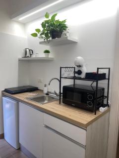 1940 Apartment - 9