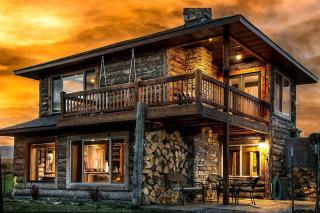 Cozy and Intimate Cabin Rental near Livingston for a Romantic Getaway in Montana - Livingston - 0