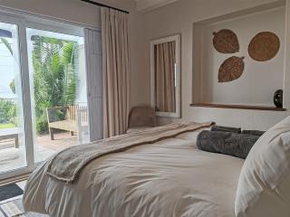 Sunny Cove Stays - Fish Hoek - 2