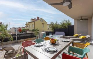 Faszinierendes Apartment 100 Meter zum Sandstrand mit Whirlpool, Meerblick - Medulin - 6