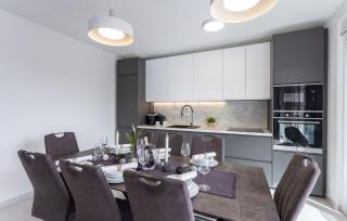Hundefreundliches Apartment 100 Meter zum Sandstrand mit Jacuzzi, Meerblick - Medulin - 5