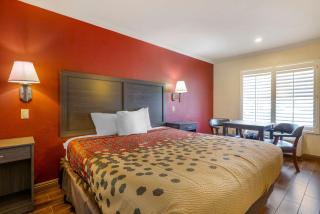 Econo Lodge Moreno Valley - 1