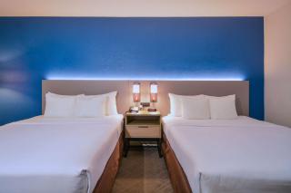 Comfort Inn & Suites Moreno Valley near March Air Reserve Base - 9