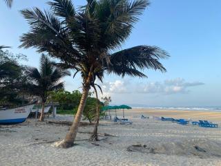 The Greendoor Villa - ByLaMer, 500mtrs Zalor Beach - 4