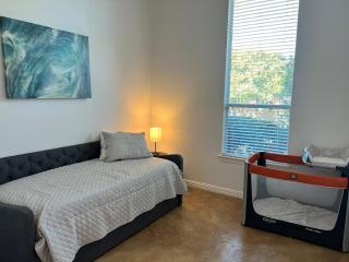 Rockwall Monthly Furnished 3Beds 2Bath 2 Garage and Yard - 5