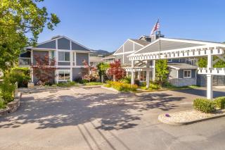 UpValley Inn & Hot Springs Napa Valley, Ascend Hotel Collection - Calistoga - 8