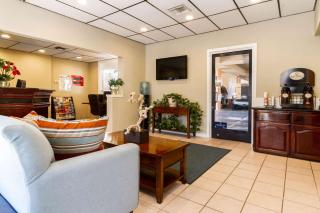 Rodeway Inn - Auburn - 6