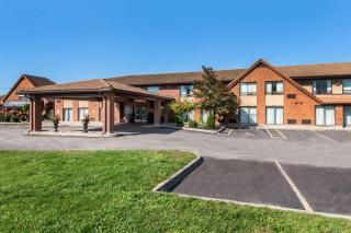 Comfort Inn - Brantford - 8