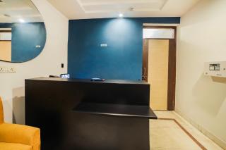 Hotel O East Punjabi Bagh Near Metro Station - New Delhi - 8