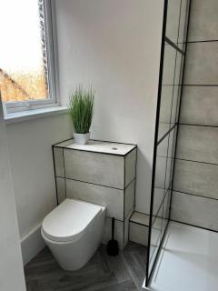 ResiLets - Ground Plessey Road Apt - 4