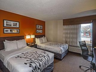 Sleep Inn & Suites Spring Lake - Fayetteville near Fort Bragg - Spring Lake - 3