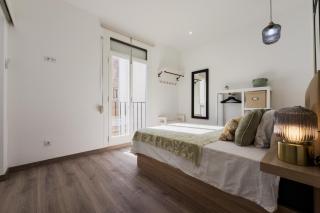 Precioso apartamento en Ronda Sant Pau - Barcelone - 2