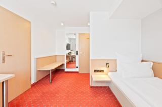 Steiners Hotel Airport-Messe - Stuttgart - 3