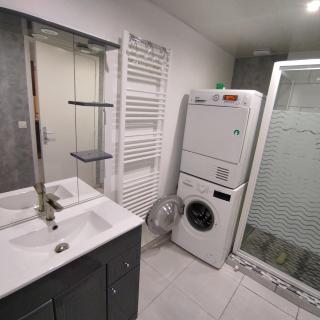 Appartement avec cour fermée - - 3