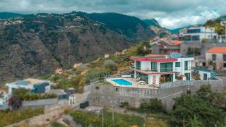 Rich Villa - 9