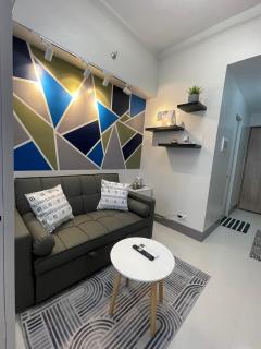 Comfy City Studio with Balcony and Sunsets - Lapu Lapu City - 6