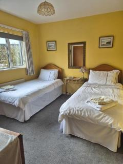 NITB Approved Bungalow in Castlerock - Castlerock - 1