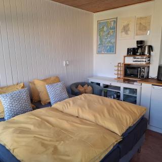The FIG Studio - "Den Gule Svane" Guest House - near Rønne & Beach - Rønne - 1