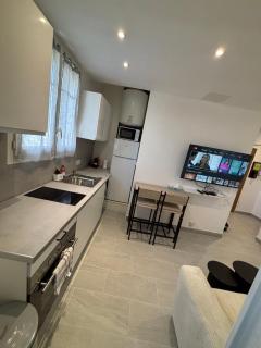 Charmant appartement rénové en plein centre ville - Draveil - 8