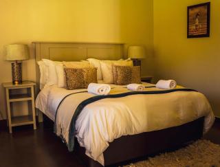 Pond End Villa - 8