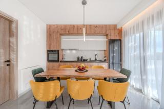 Rosy Villas Collection - 1