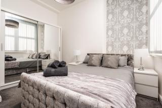 Heart Of City Center Modern Design - Liverpool - 8