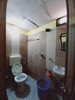 Alfina Guest House - Madgaon - 3