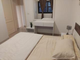 Modern Two-Bedroom Apartment with Garden View - Madinaty - 2