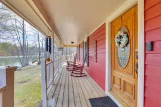 Fire Pit and Game Room Lakefront Escape in Trenton! - 9