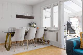 Jacuzzi retreat - Family villa - Sollentuna - 1