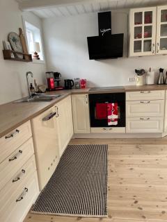 Charming house in city centre with ocean view - Klaksvík - 9