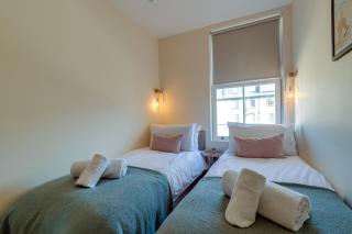 Apt 3 North Marine Villa - Scarborough - 1