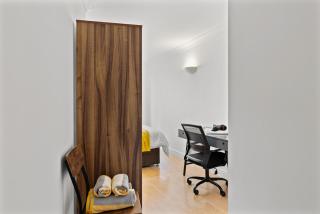 Plaza Suite - Centrally located, contractor friendly - 4