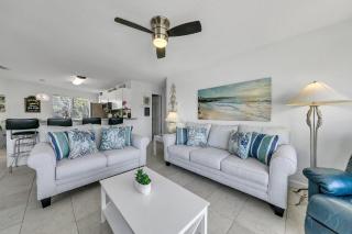Crystal Village II Unit 10B- close to beach and pool! - 6