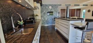 VILLA LA MAZAL, Bord de Mer, Piscine, Double Baignoire Balneo, Climatisation - Sète - 6