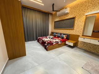 Bella Vita Luxury Villa - Varkala - 8