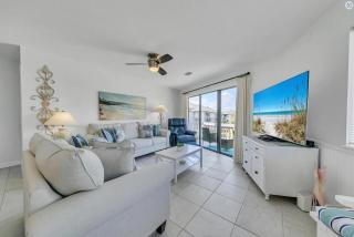 Crystal Village II Unit 10B- close to beach and pool! - 1