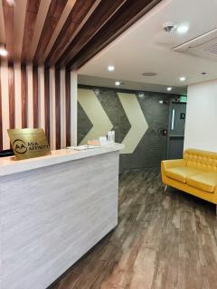 San Antonio One Br Unit 222 work Station makati - Manila - 8