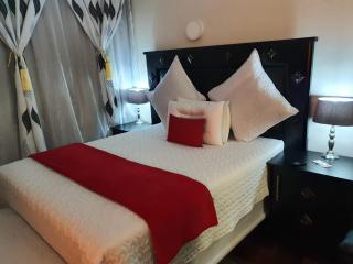 Emtec Farm Accommodation - Magaliesburg - 3
