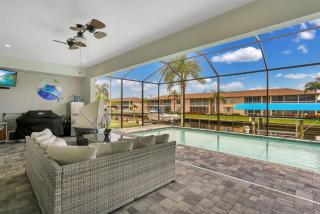Villa Salty Fins - Beautiful Gulf Access Pool Home - Cape Coral - 0