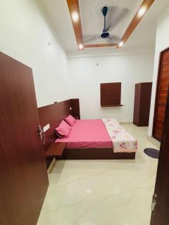 Ahem Palace Home Stay - Akbarpur - 0