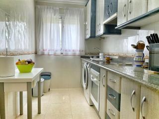 Apartamento en Urbanización Privada con Piscina en Primera Linea de Playa - 6