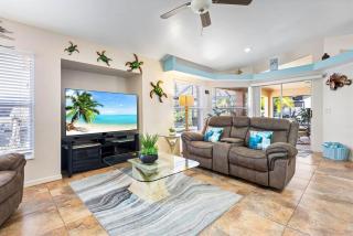 Villa Paradise Palms - Beautiful Gulf Access Home - Cape Coral - 8
