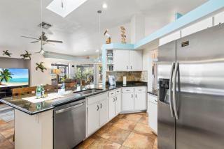 Villa Paradise Palms - Beautiful Gulf Access Home - Cape Coral - 5