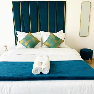 Luxurious & Modern Studio in JVC - Dubai - 9