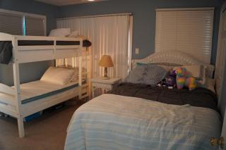 Surf City Escape! Charming 4-bedroom Oceanfront - Surf City - 5