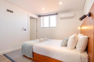Quiet Duplex w Patio in Lapa by LovelyStay - 2